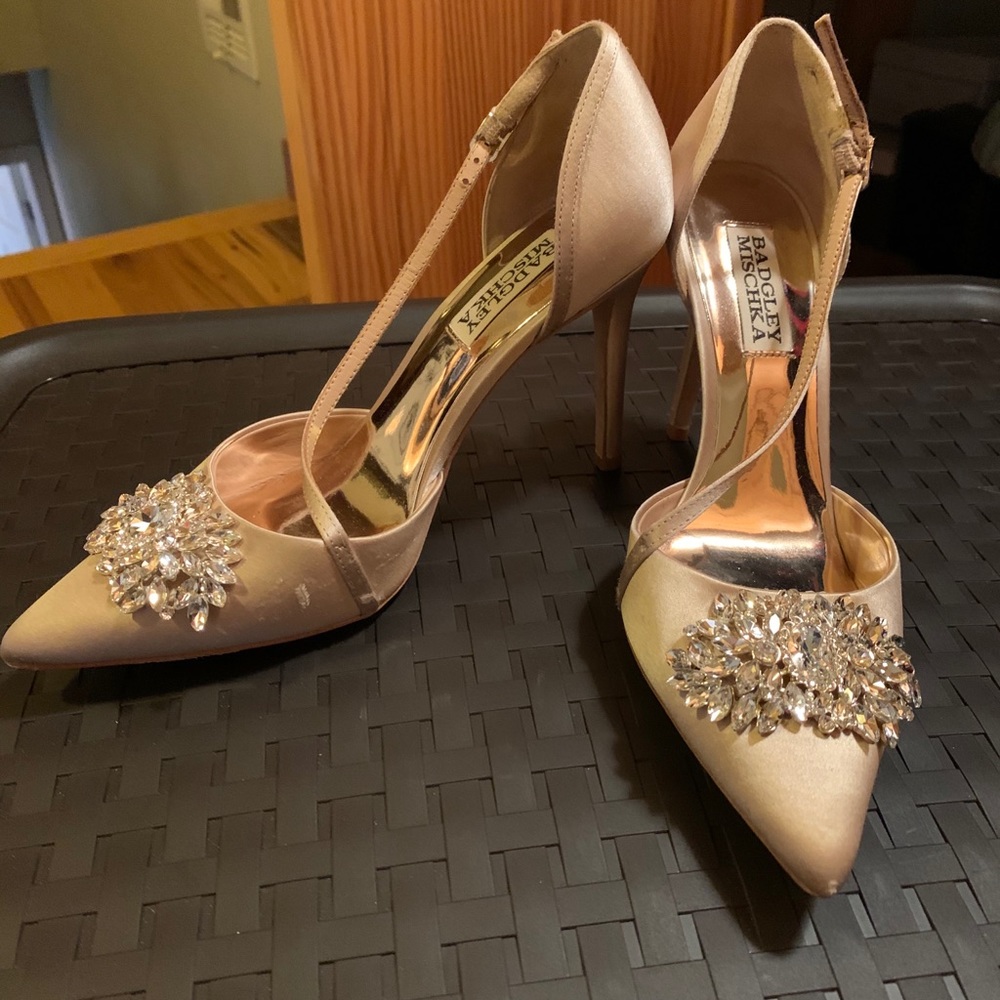 Badgley Mischka Palma Pump Size 6.5 Wedding Shoes